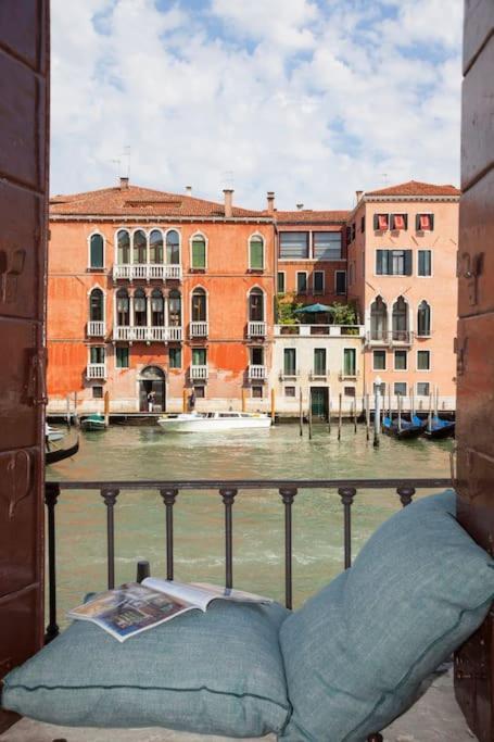 Palazzo Alvera Grand Canal Benátky Exteriér fotografie