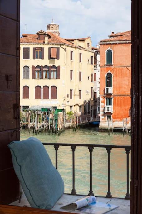 Palazzo Alvera Grand Canal Benátky Exteriér fotografie